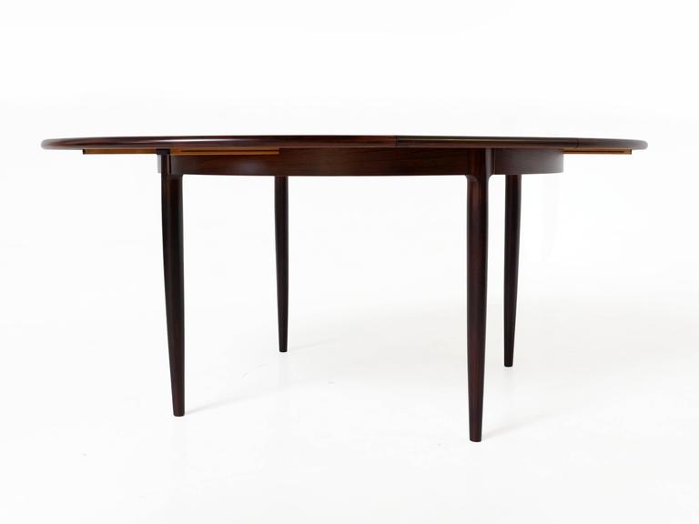 Round Extendable Rosewood Dining Table by Niels Otto Møller