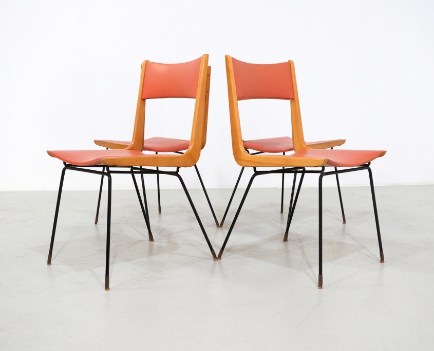 1950s Italian boomerang chairs by Carlo Ratti