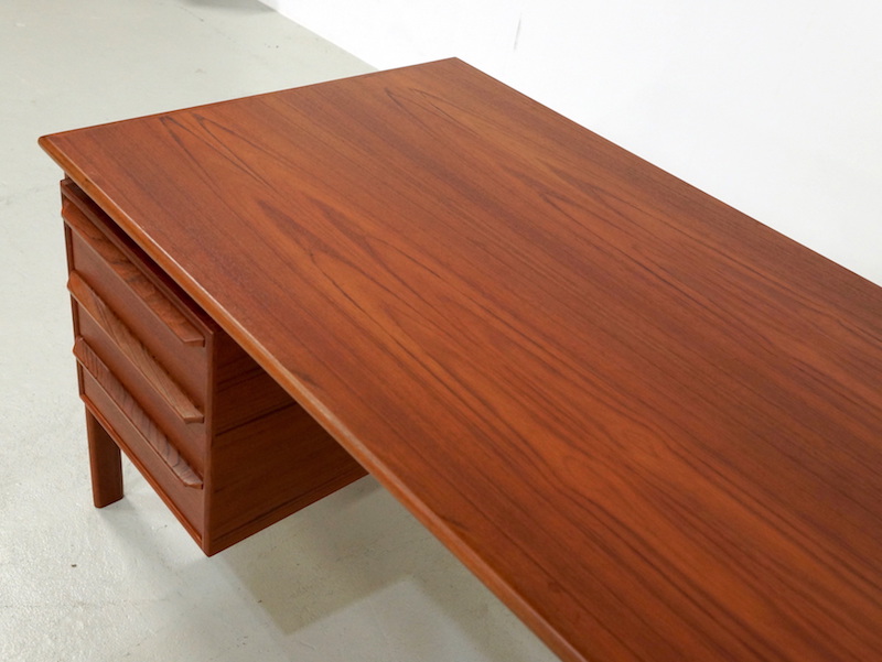 Danish teak desk designed by GV Gasvig for GV Møbler