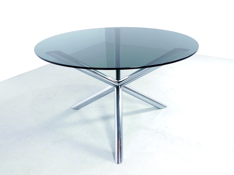 1970s Round Dining Table in Chrome and Smoked Glass by Roche Bobois