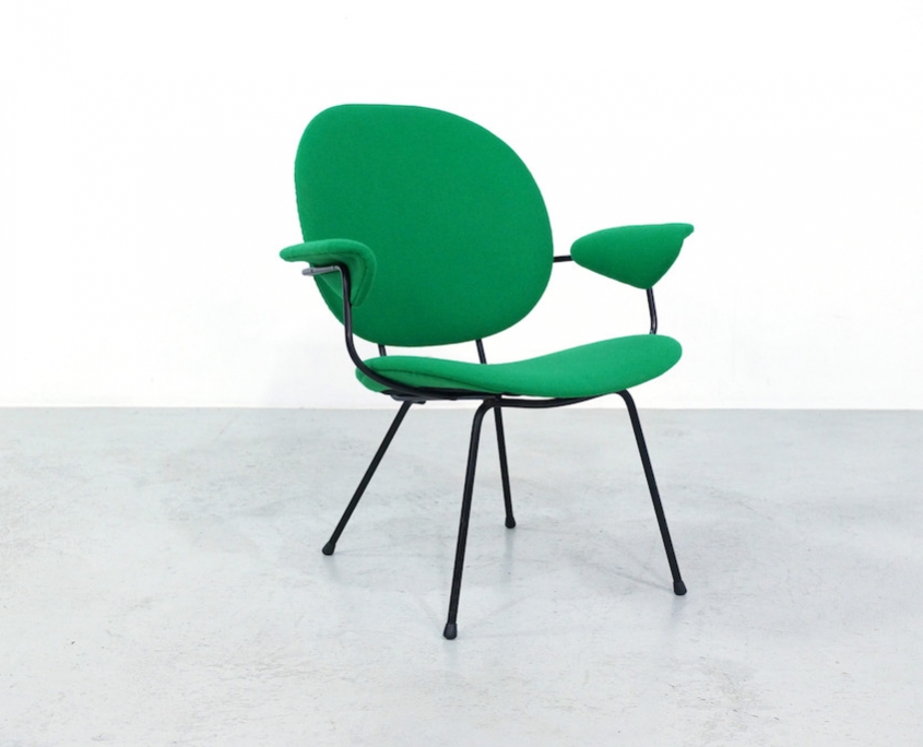 Gispen Kembo 302 Armchair