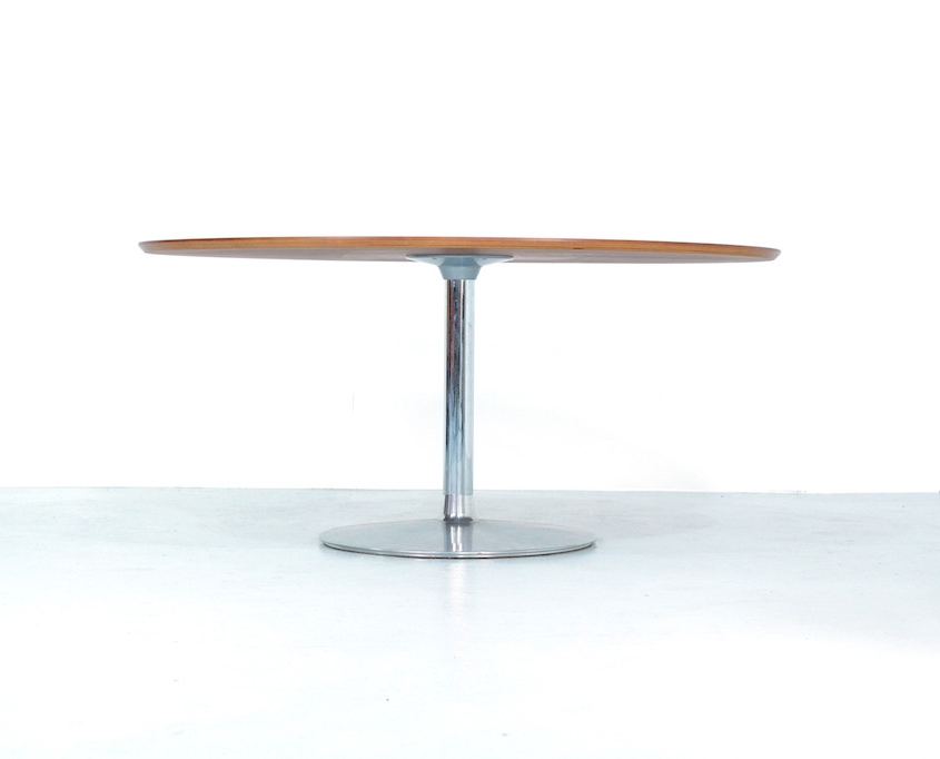 Artifort Circle 3 Dining Table by Pierre Paulin