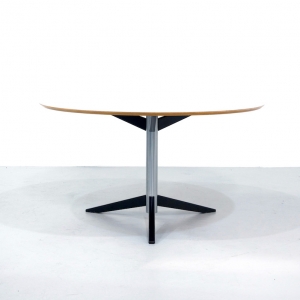 Martin Visser TE 06 Dining Table for Spectrum