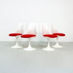 Saarinen Tulip Chairs for Pastoe, set of 4