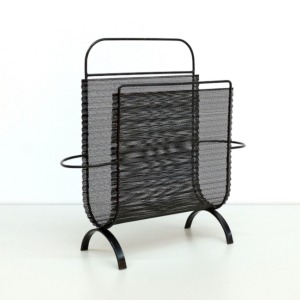 Mategot Folded Metal Magazine Rack