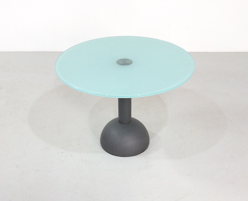 Calice Dining Table design Lella & Massimo Vignelli for Poltrona Frau ø 100 cm