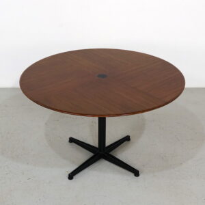 Tecno T41 Table by Osvaldo Borsani