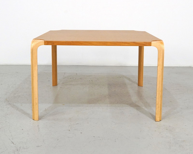 Fan Leg Coffee Table by Alvar Aalto for Artek
